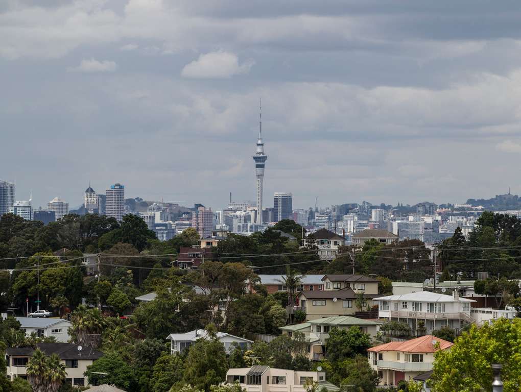 AUCKLAND HOUSING