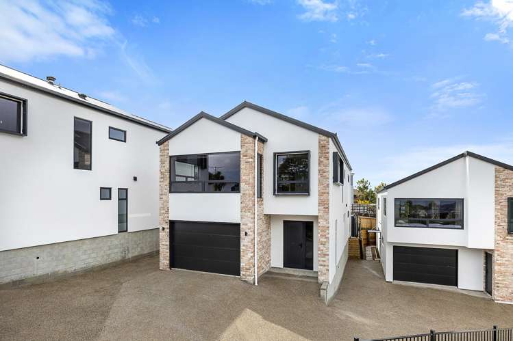 4, 5, 6/15 Kenmure Road Belleknowes_19