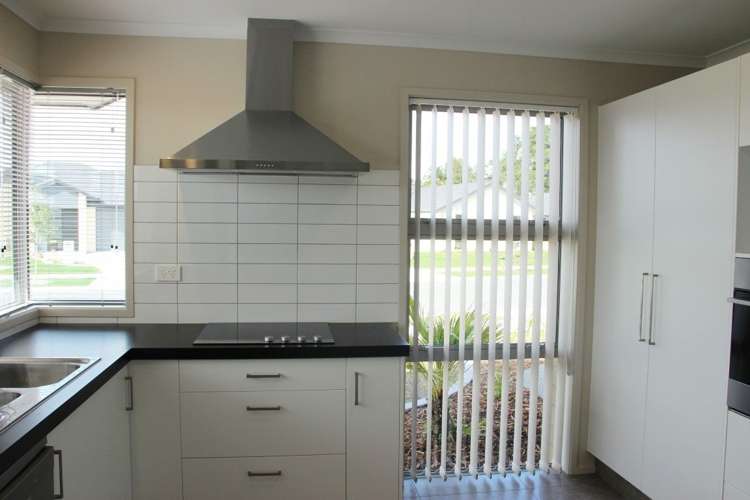 24 Rainey Crescent Papamoa_5