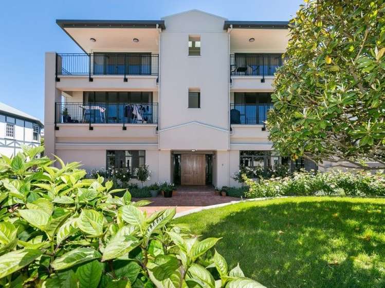 1/28 Hobson Street Thorndon_5