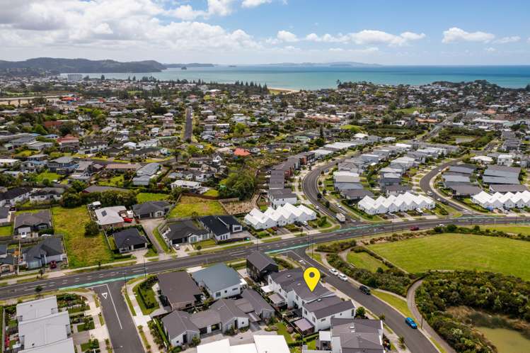 8 Owen Chapman Drive Red Beach_29