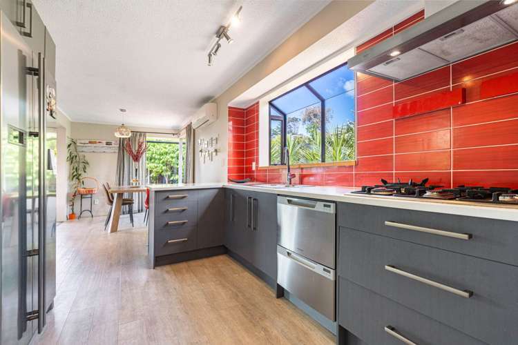 92 Alton Avenue Hillcrest_8