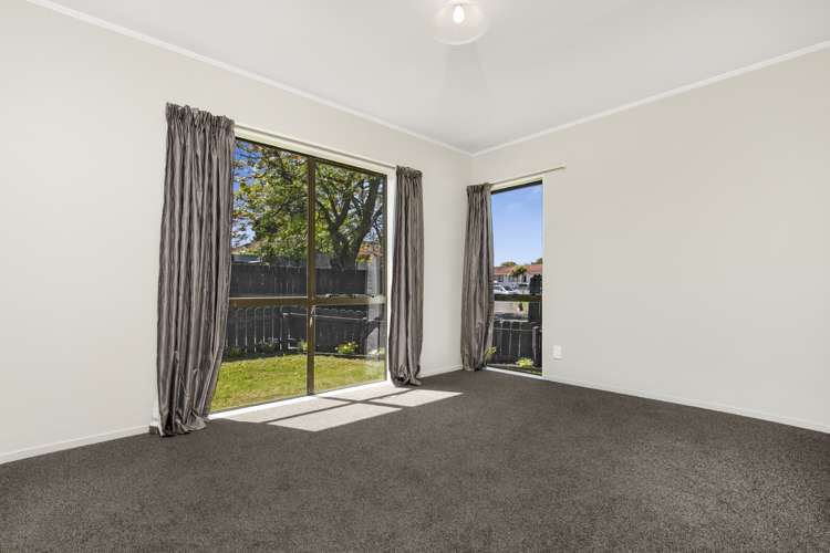 1/11 Blackgate Place Manurewa_6