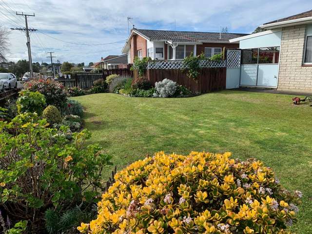 1 Station Road Te Kamo_1