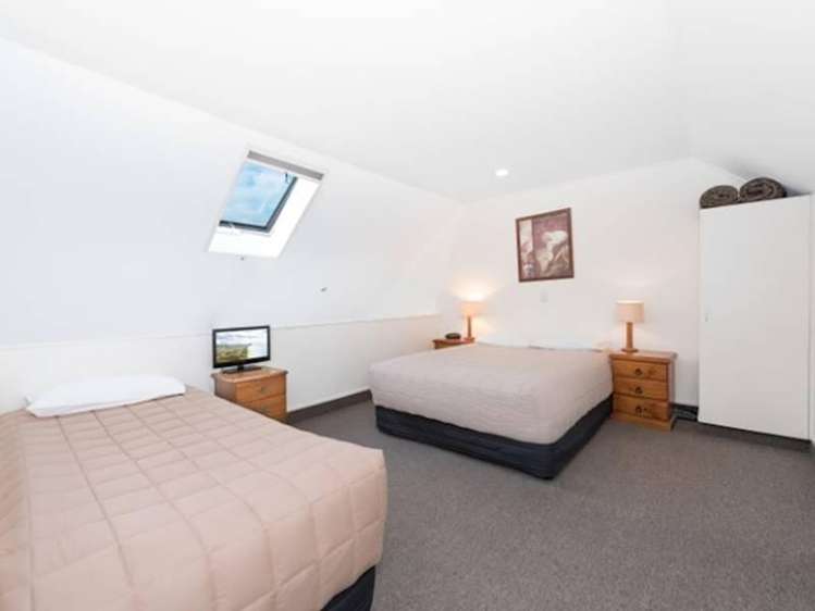 Address withheld Avenues_5