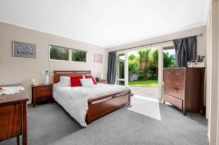 76 Saint James Drive Huntington_12