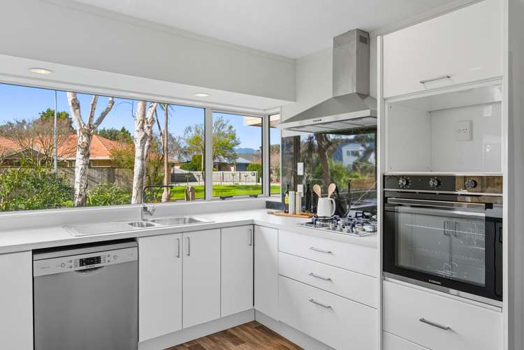 2 Leigh Place Paraparaumu Beach_6