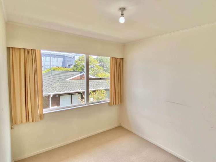 2/12 Wairakei Street Greenlane_5