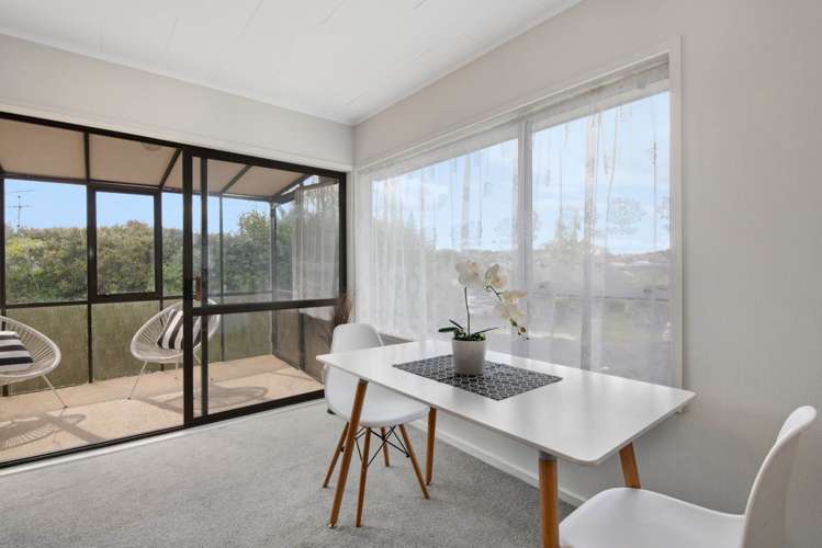 28 Albatross Road Red Beach_10