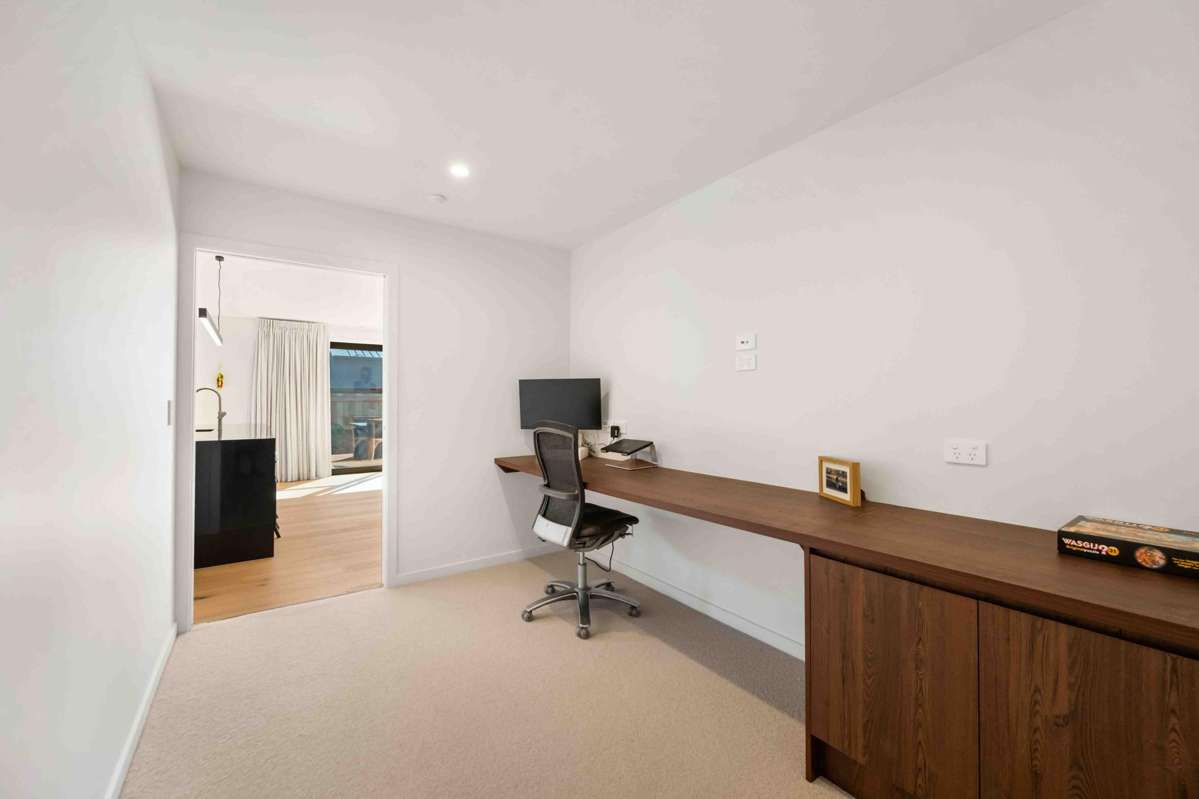 6 Moonstone Street_4