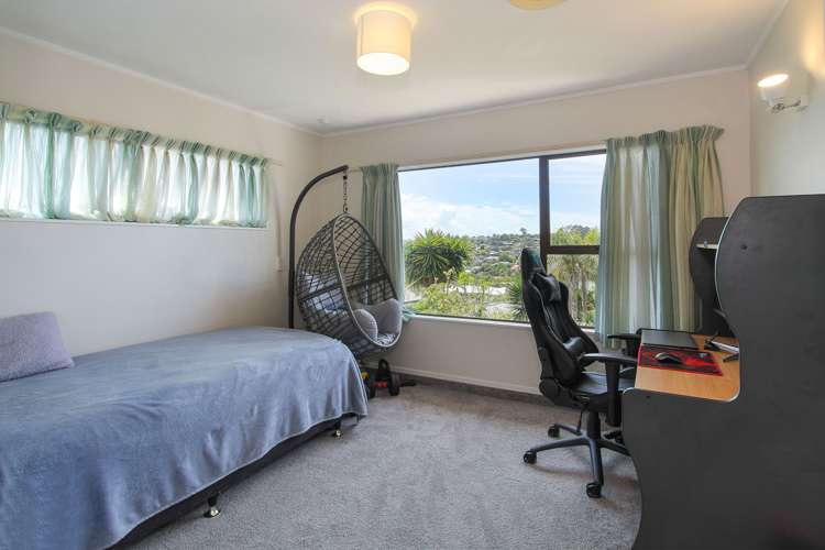 18a Gledstane Road Stanmore Bay_9