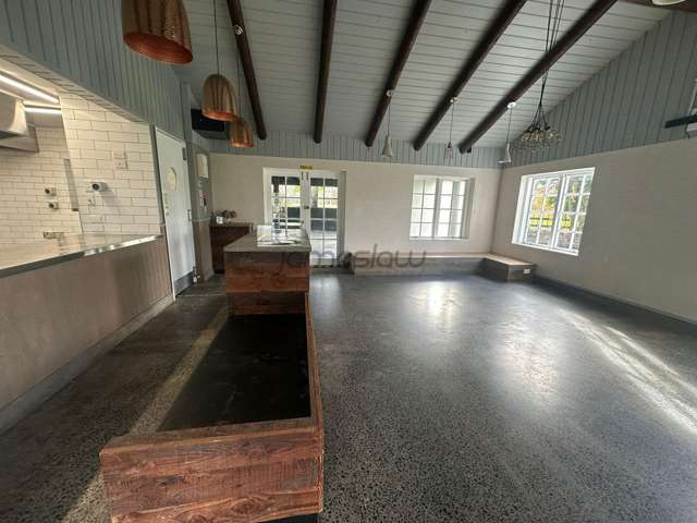 442 North Road Clevedon_4