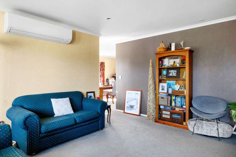 10 Mckenzie Place Rototuna North_12