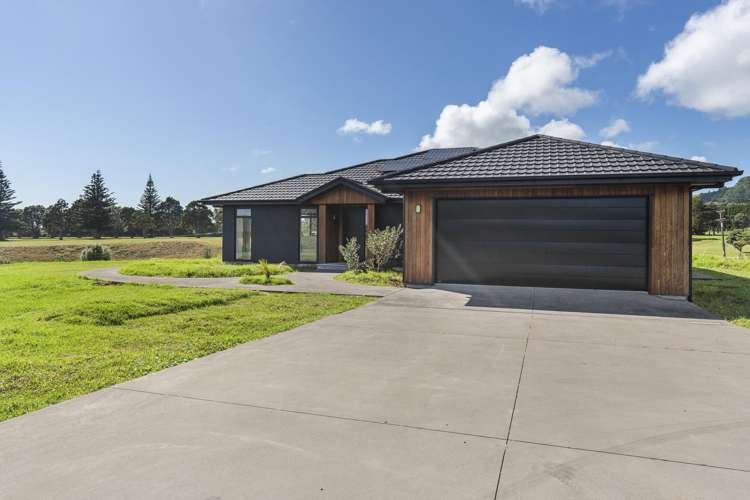 1356A South Road Kaitake_23