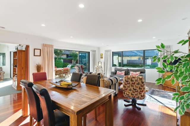 26e Wylie Street Glenholme_1