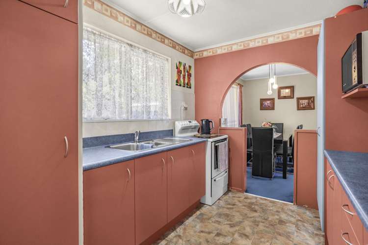 34 Enfield Street Wainuiomata_6