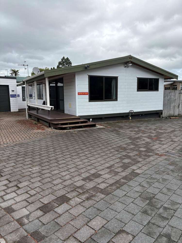 52 Sunset Road Mangakakahi_1