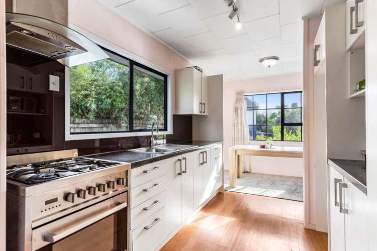 15 Landsdale Place Massey_21