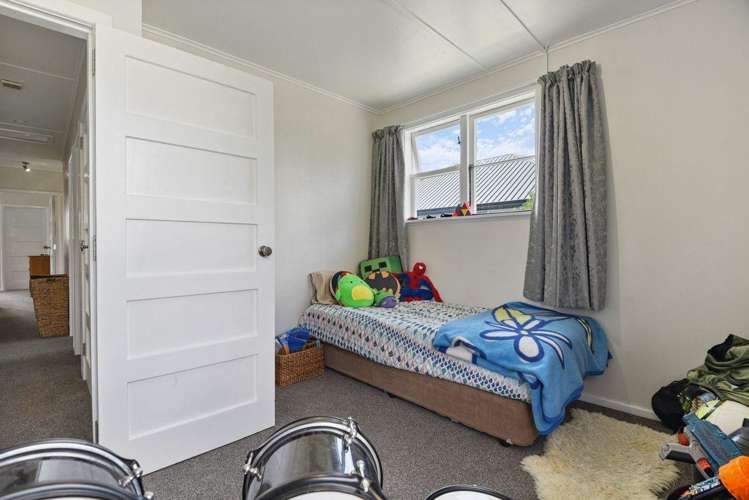 14 Clinkard Avenue Glenholme_9