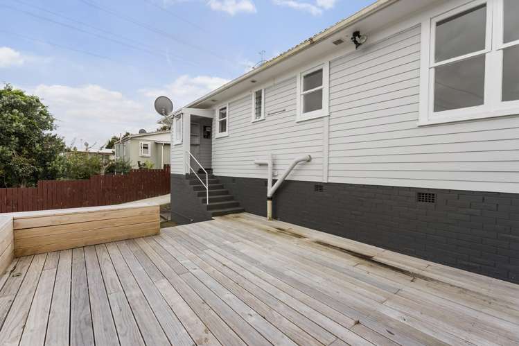 27 Takanini Road Takanini_11