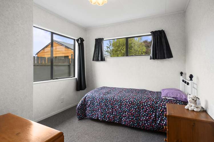 12 Mansell Crescent Bulls_13