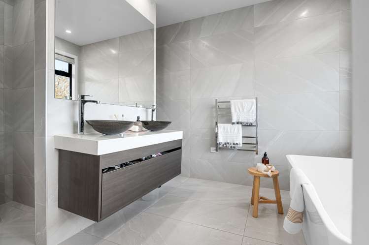 2221 River Road Horsham Downs_39