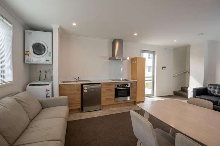  1/7 Hibiscus Avenue Hamilton Lake_1