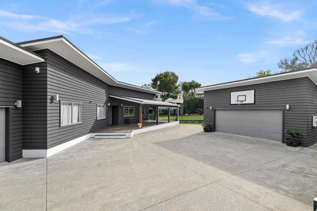 Modern Family Living - Space, Style & Convenience