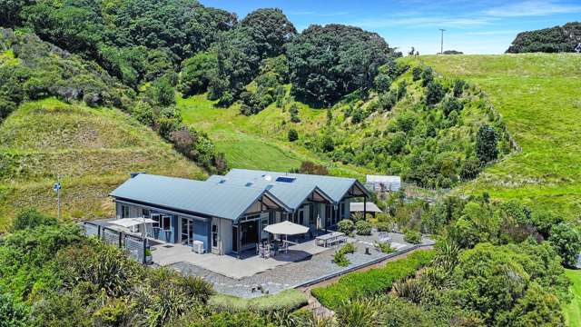 8 Ohiwa Cove Rise Opotiki_4