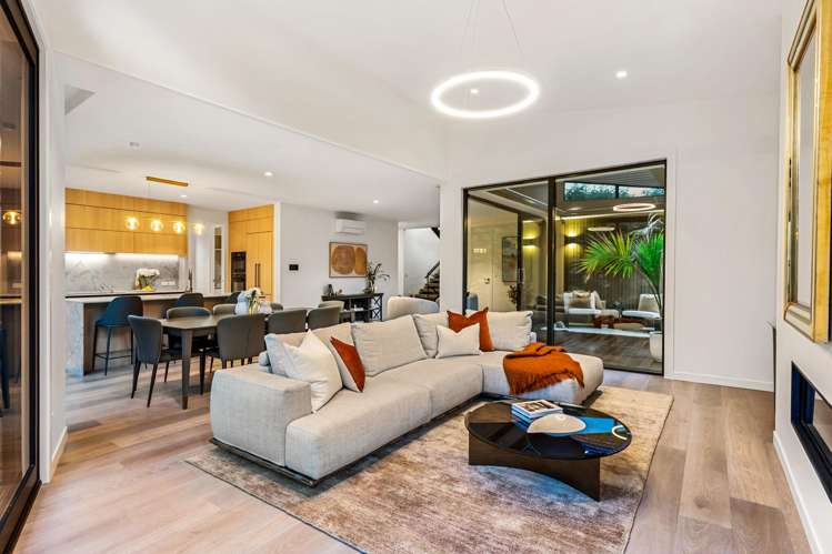 2/8 Westwood Terrace Saint Marys Bay_13