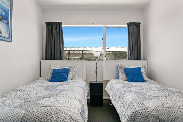 2/139 Spa Road Taupo_9