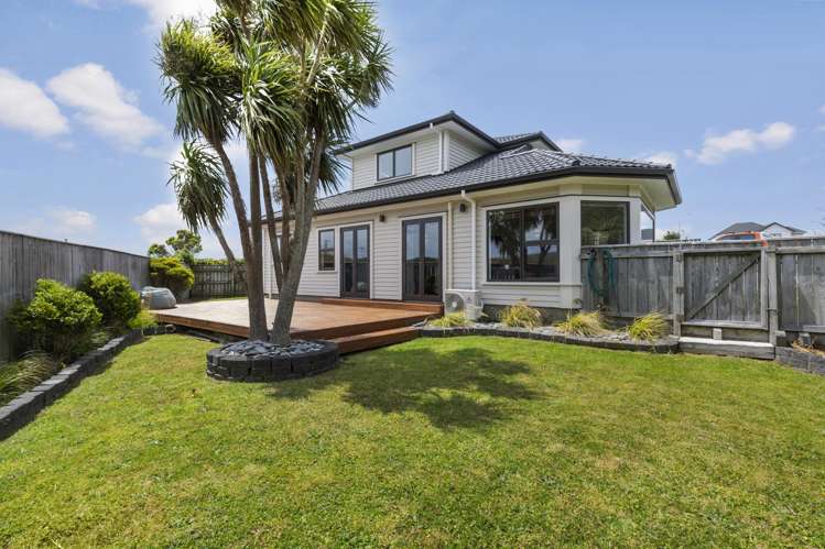 8 Carmichael Street Johnsonville_1