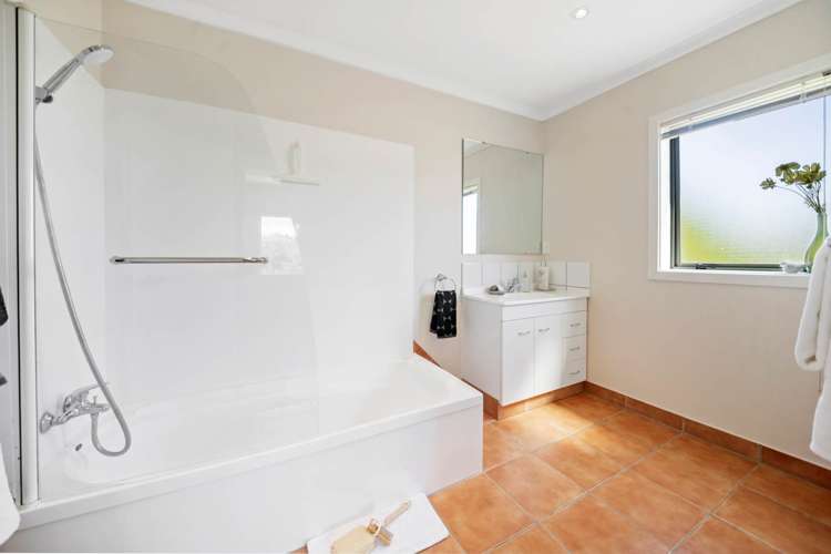 55a Sandspit Road Cockle Bay_21