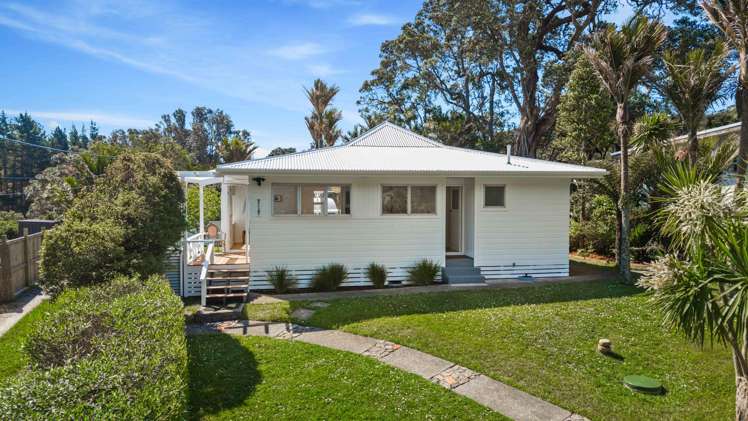 217 Motutara Road Muriwai_32