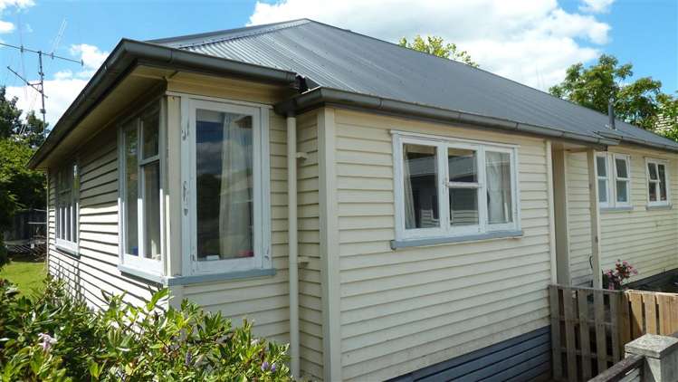 809 Mount Pleasant Road Thames_1