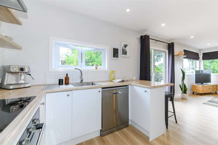 1/35 Taikata Road Te Atatu Peninsula_5