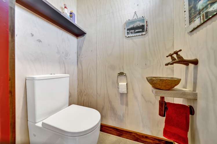 19 Tonga Road Tongaporutu_15