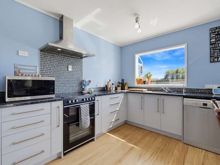 16 Hydro Road_3