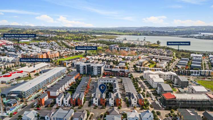 14 Peihana Road Hobsonville_19