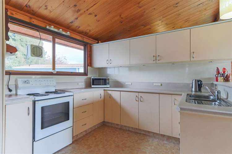 33 Kowhai Street Inglewood_4