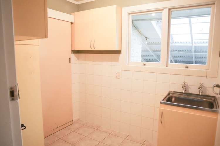 1 Woodend Road Woodend_16