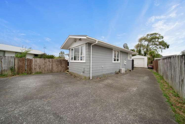 1/23 Cargill Street Papakura_17