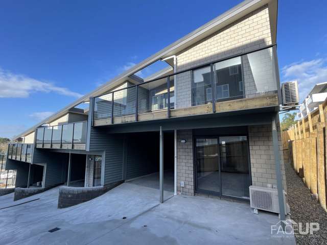 4/11 Scotland Place Hillcrest_1