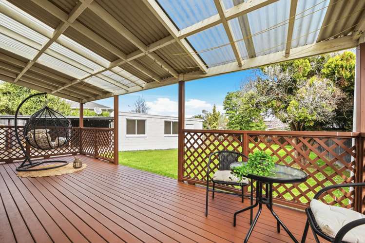 33 Chippendale Crescent Birkdale_8