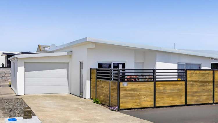 70 Argyle Street Hawera_21