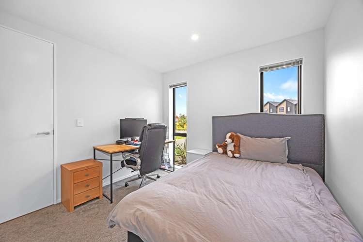 15 Jean Batten Lane Rolleston_11