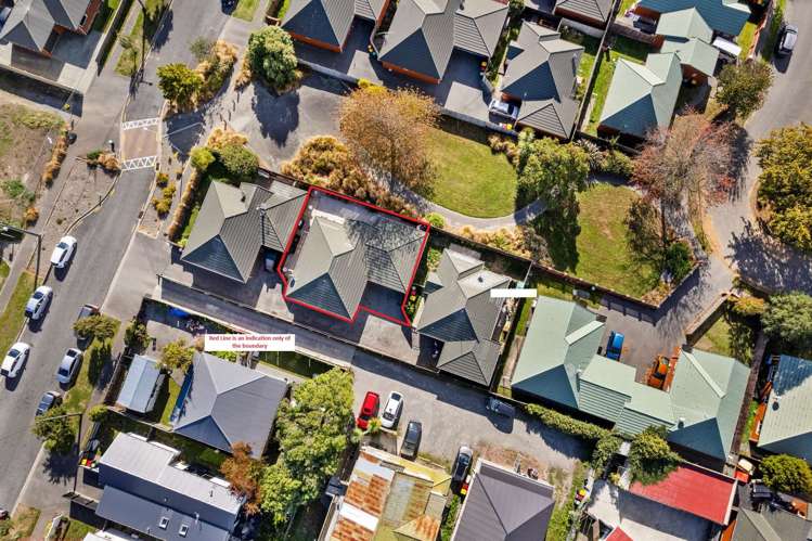 2/20 Braddon Street Addington_17