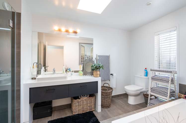 62 Montgomery Crescent Kinloch_12