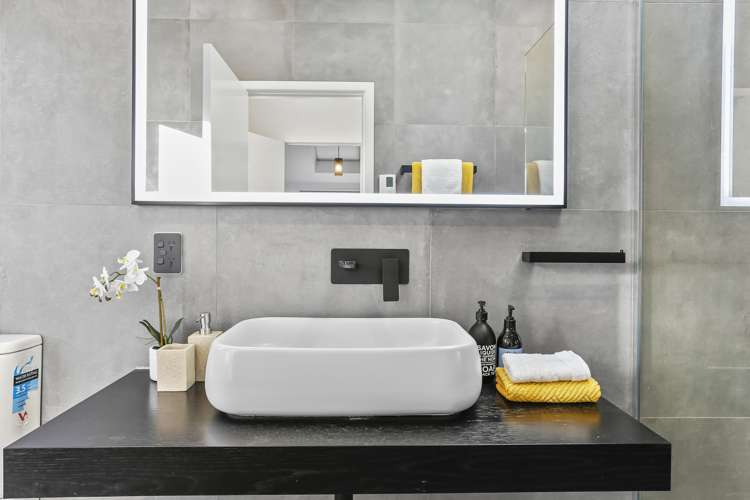 204 Godley Road Titirangi_23