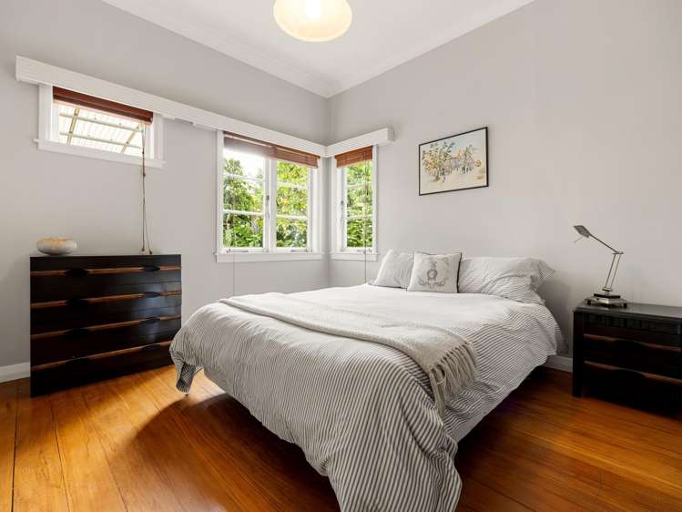 4 Kakanui Avenue Hillcrest_12